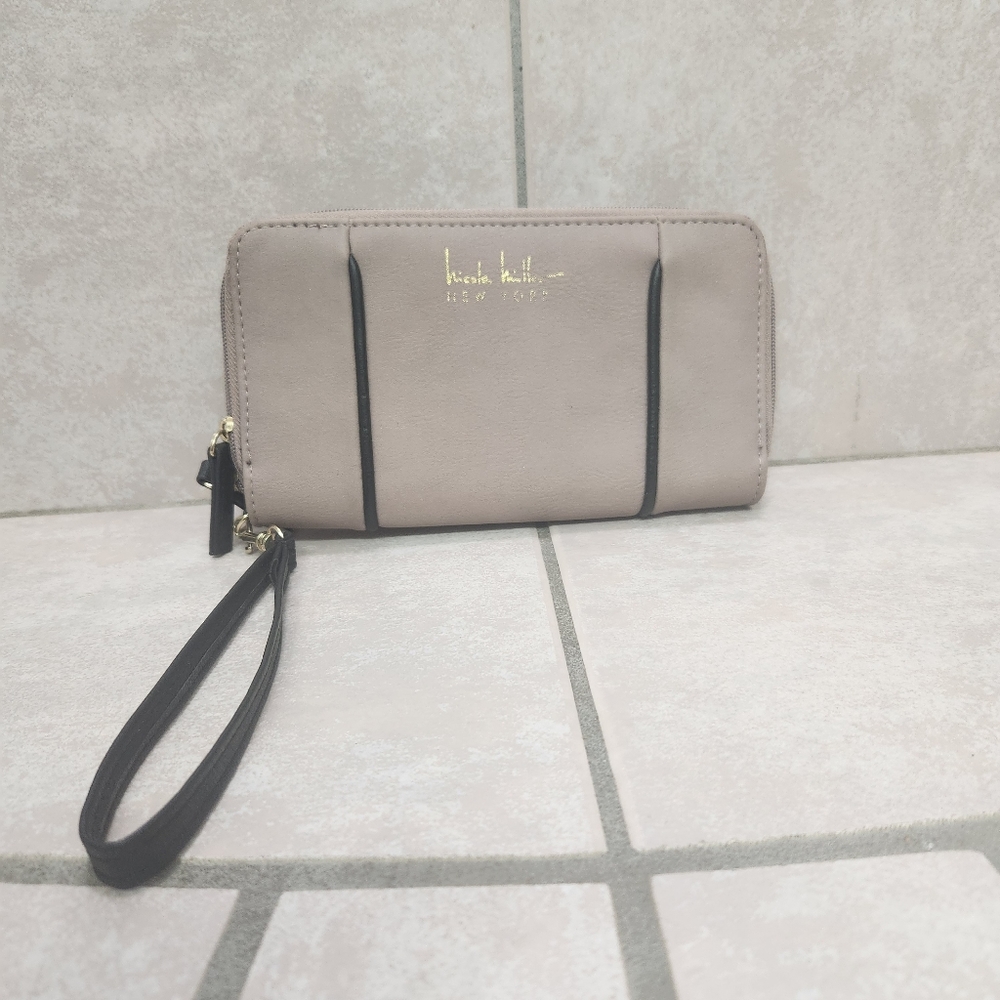 Nicole Miller Wallet